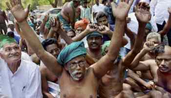 டெல்லியில் 41 நாட்களாக நடந்து வந்த தமிழக விவசாயிகள் போராட்டம் வாபஸ் : மத்திய, மாநில அரசுகளுக்கு 30 நாள் கெடு
