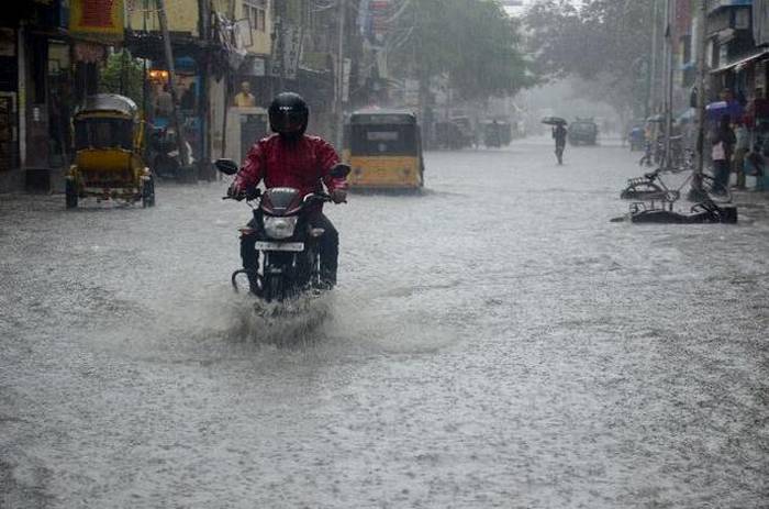 தமிழகம், புதுவையில் இன்று கனமழைக்கு வாய்ப்பு