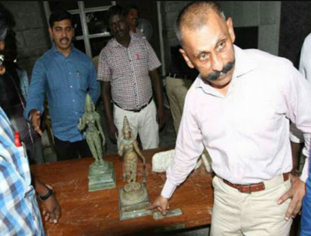 ரன்வீர்ஷா, கிரண்ராவ் வீடுகளில்  247 சிலைகளை கைப்பற்றினர்