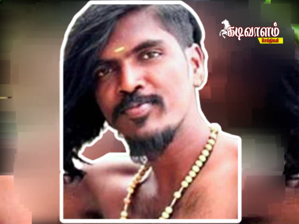 தூத்துக்குடியில் பட்டப்பகலில் வீடு புகுந்து வாலிபர் வெட்டிக்கொலை- மர்ம நபர்களுக்கு போலீஸ் வலைவீச்சு தூத்துக்குடியில் பட்டப்பகலில் வீடு புகுந்து வாலிபர் வெட்டிக்கொலை- மர்ம நபர்களுக்கு போலீஸ் வலைவீச்சு