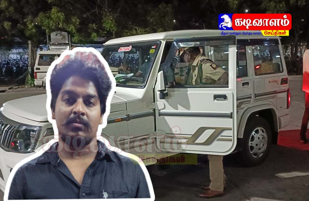 தூத்துக்குடியில் போலீஸார் கண்ணில் மிளகாய் பொடி தூவி குண்டர் தடுப்புச் சட்டத்தில் சிறையில் அடைக்கப்பட்ட கைதி தப்பியோட்டம் தூத்துக்குடியில் போலீஸார் கண்ணில் மிளகாய் பொடி தூவி குண்டர் தடுப்புச் சட்டத்தில் சிறையில் அடைக்கப்பட்ட கைதி தப்பியோட்டம்