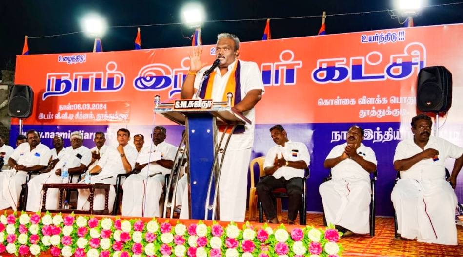 ஏசி அறையில் உட்கார்ந்து கொண்டு முறைகேடாக உத்தரவு பிறப்பிக்கும் கலெக்டர் அலுவலக மற்றும் மாநகராட்சி அதிகாரிகள் ஏசி அறையில் உட்கார்ந்து கொண்டு முறைகேடாக உத்தரவு பிறப்பிக்கும் கலெக்டர் அலுவலக மற்றும் மாநகராட்சி அதிகாரிகள்