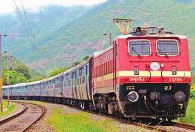 சித்திரா பௌர்ணமி விழாவை முன்னிட்டு ஏப்ரல் 24 அன்று திருநெல்வேலி மற்றும் திருச்செந்தூருக்கு இடையே முன்பதிவில்லாத சிறப்பு ரயில்கள் இயக்கம் – தெற்கு ரயில்வே அறிவிப்பு சித்திரா பௌர்ணமி விழாவை முன்னிட்டு ஏப்ரல் 24 அன்று திருநெல்வேலி மற்றும் திருச்செந்தூருக்கு இடையே முன்பதிவில்லாத சிறப்பு ரயில்கள் இயக்கம் – தெற்கு ரயில்வே அறிவிப்பு