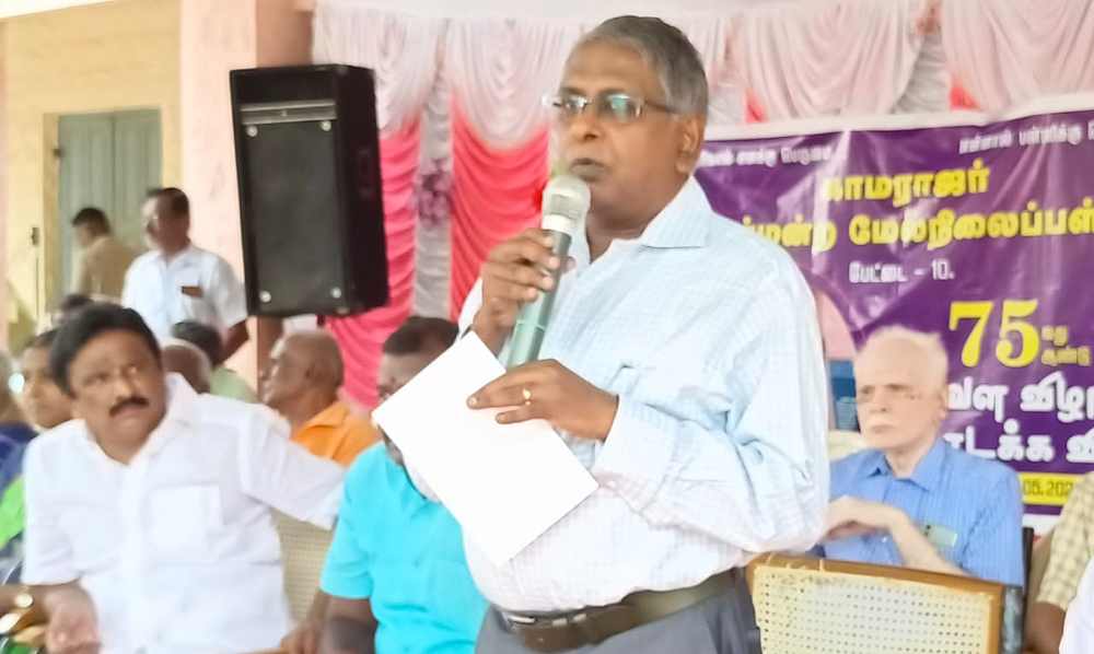 மேல்நிலைப்பள்ளியில் பவள விழா கொண்டாட்டம் மேல்நிலைப்பள்ளியில் பவள விழா கொண்டாட்டம்