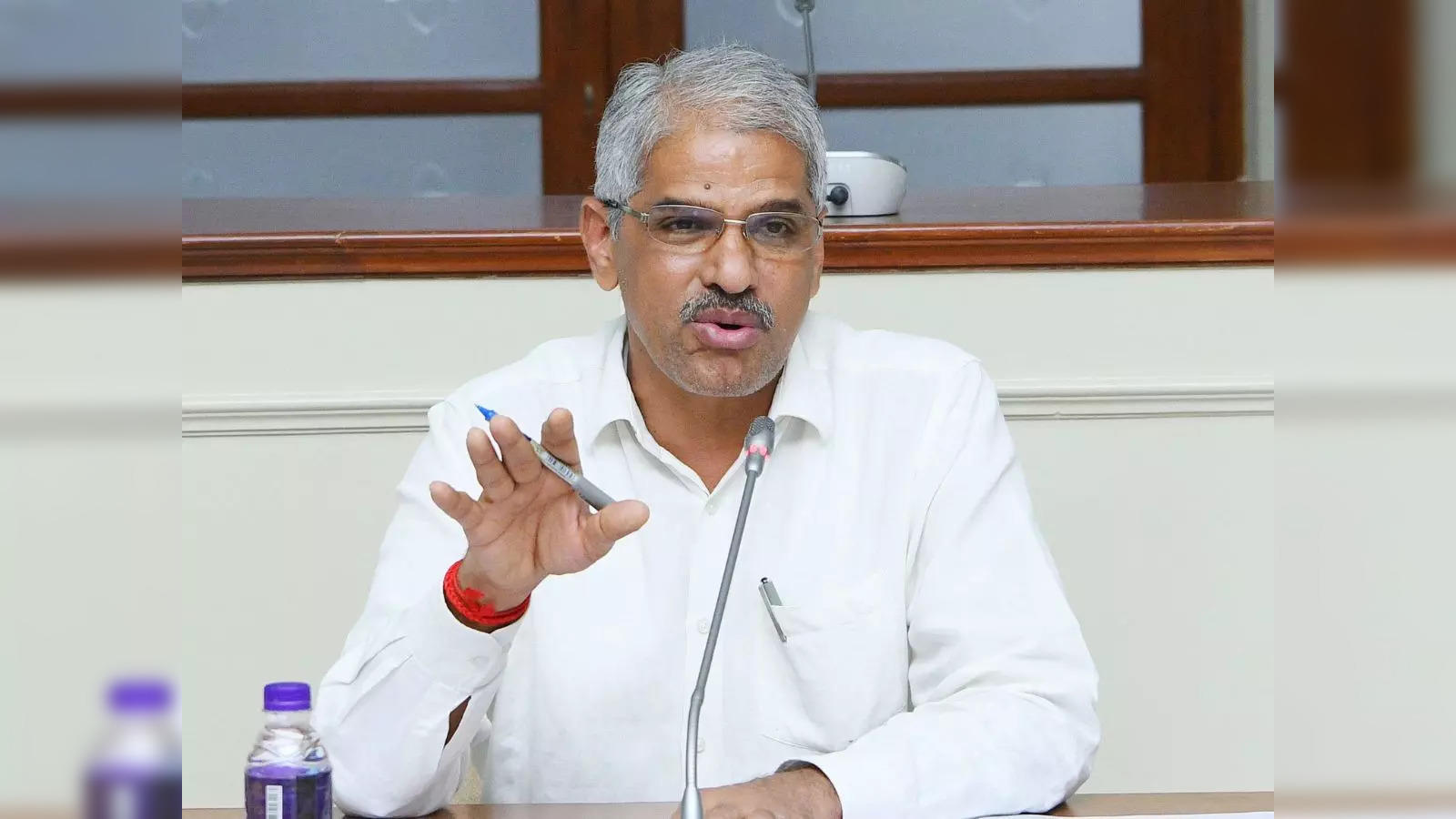 தலைமைச் செயலாளர் சிவ்தாஸ் மீனா தலைமைச் செயலாளர் சிவ்தாஸ் மீனா