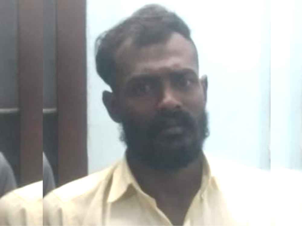 கோவில்பட்டி பகுதியில் இருசக்கர வாகனத்தை திருடியவர் கைது – ரூபாய் 75,000/- மதிப்புள்ள இருசக்கர வாகனம் மீட்பு கோவில்பட்டி பகுதியில் இருசக்கர வாகனத்தை திருடியவர் கைது – ரூபாய் 75,000/- மதிப்புள்ள இருசக்கர வாகனம் மீட்பு